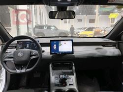 بي واي دي Qin Plus